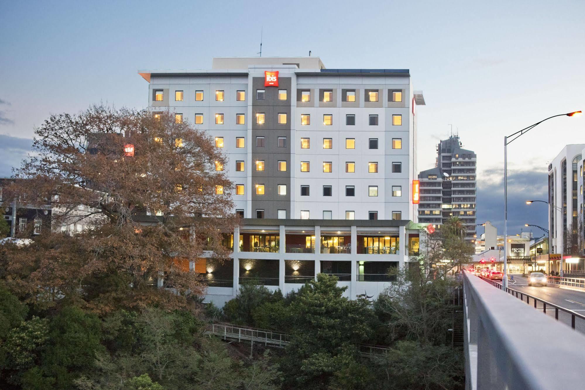 Hotel Ibis Hamilton Tainui Esterno foto